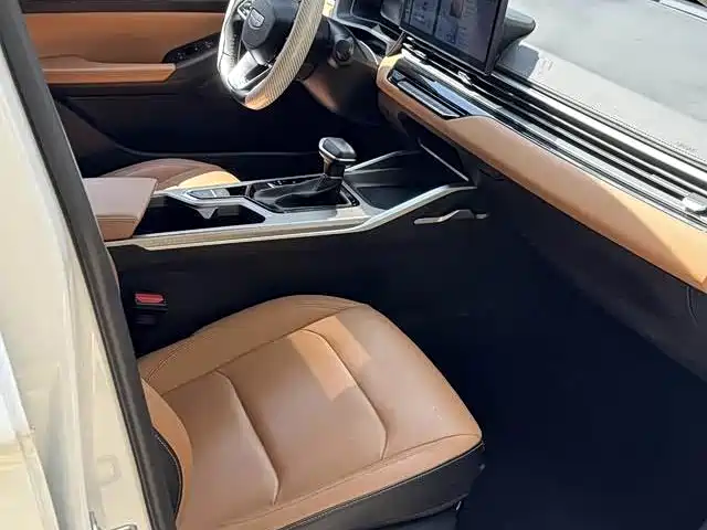 Geely Emgrand — миниатюра 4