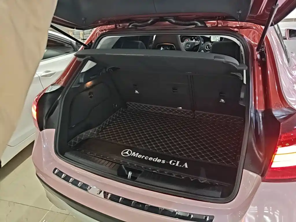Mercedes-Benz GLA — миниатюра 19