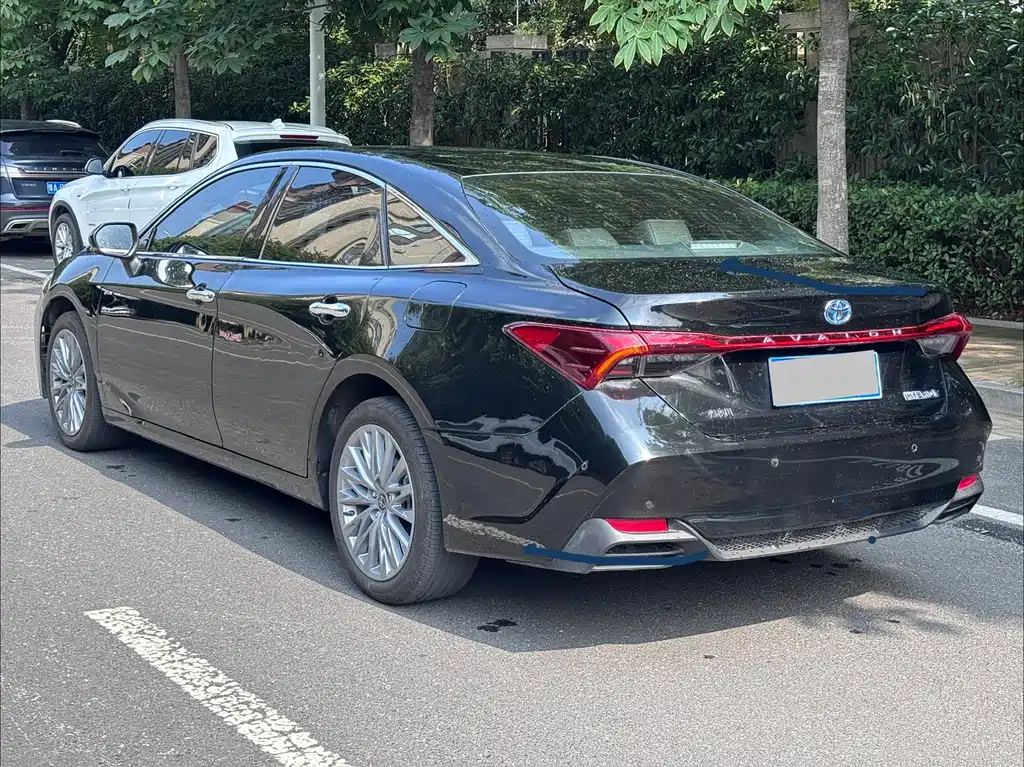 Toyota Avalon - фото 7