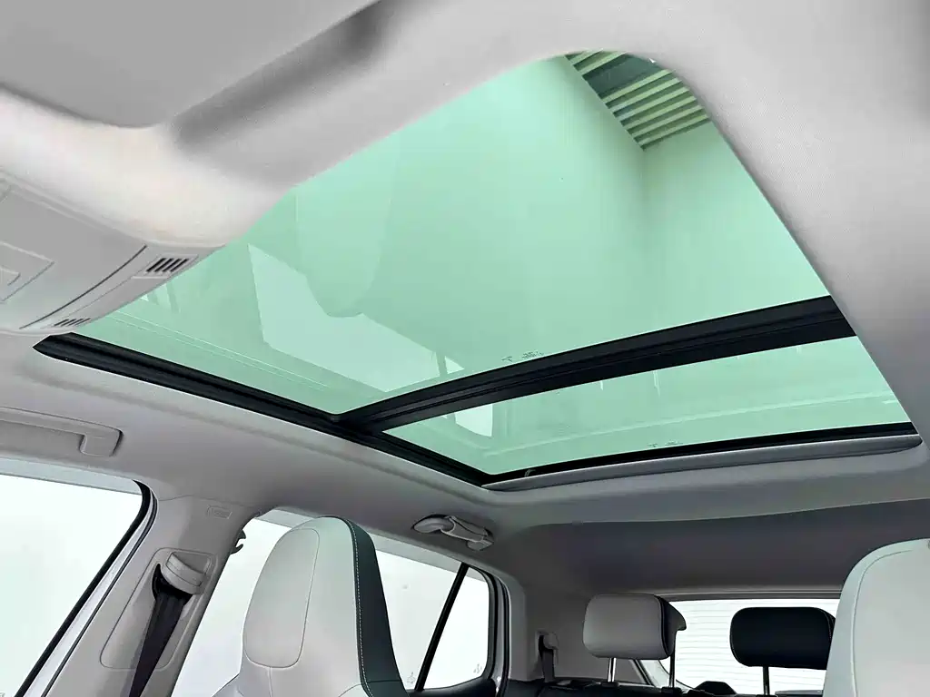 Volkswagen Tharu — миниатюра 9