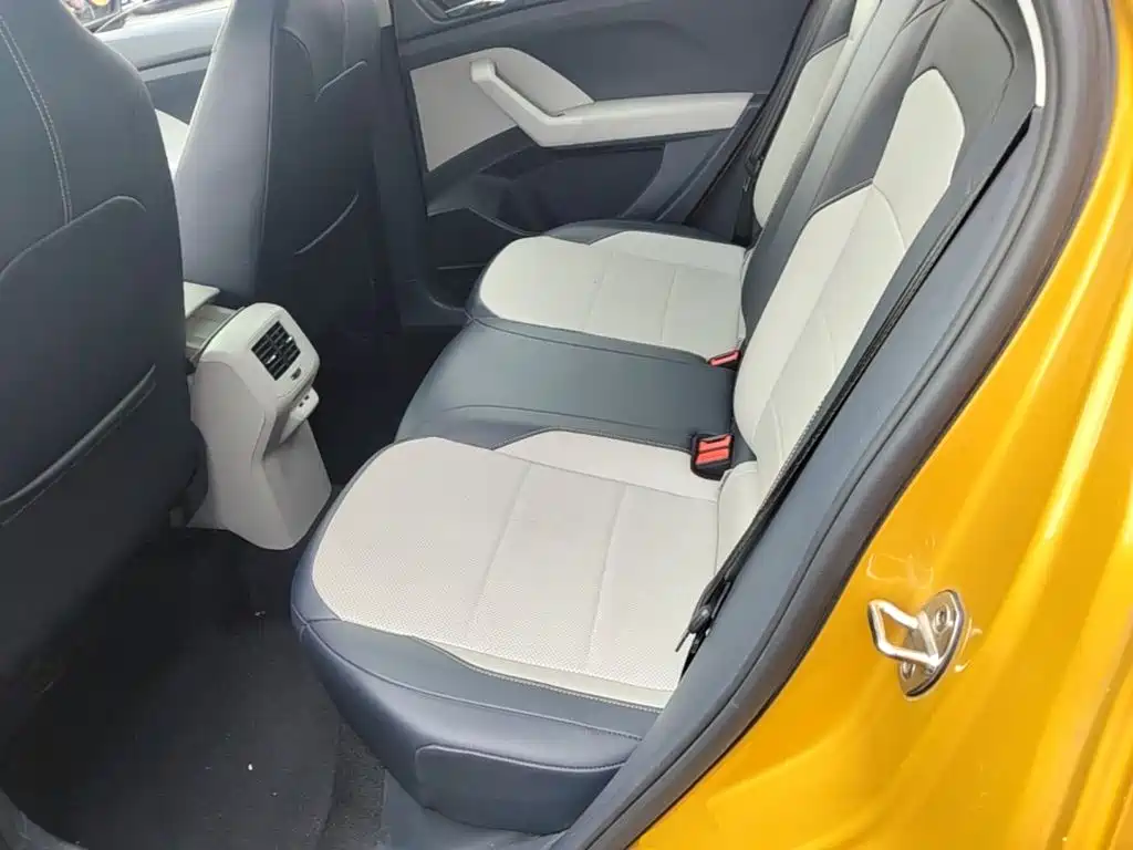 Volkswagen T-Cross — миниатюра 17