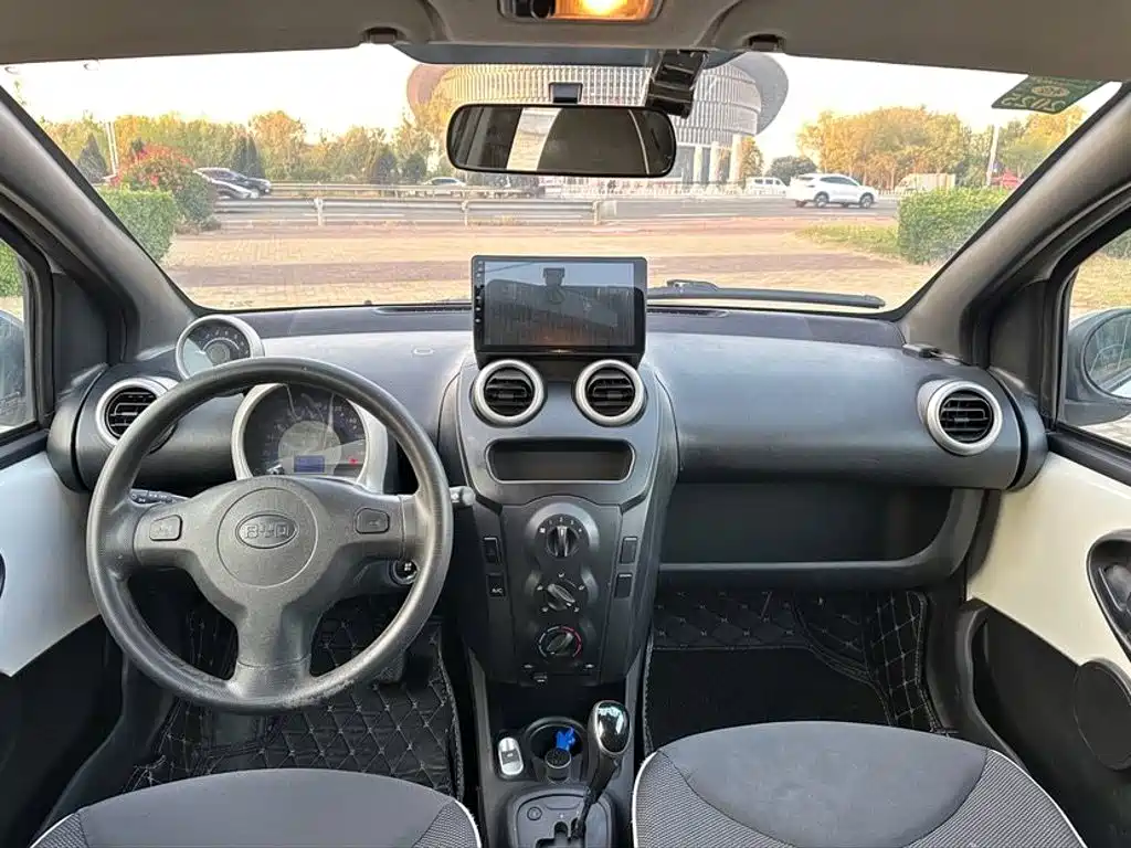 BYD F0 — миниатюра 9