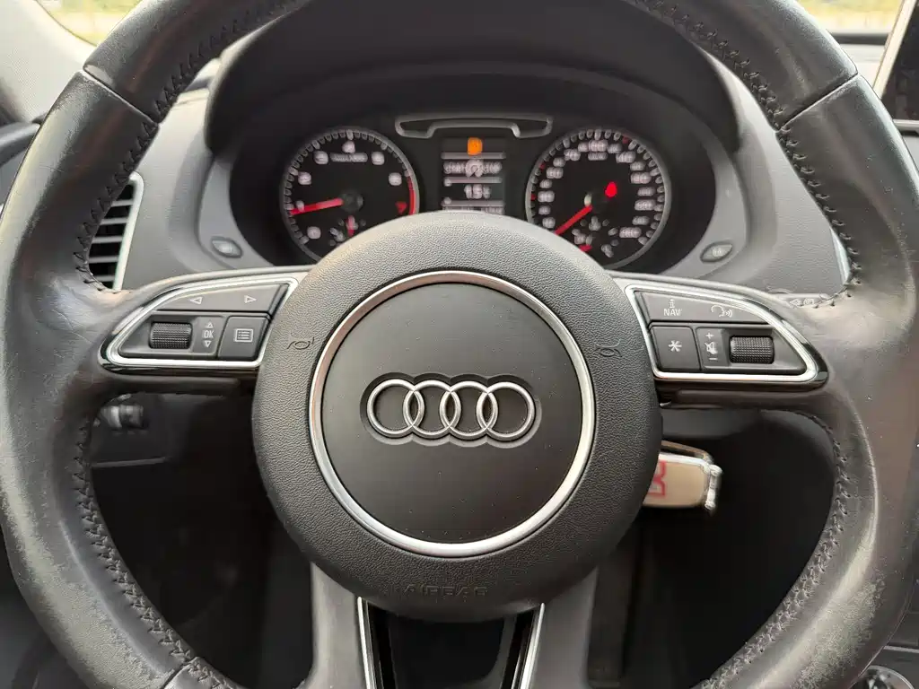 Audi Q3 2015 35 TFSI