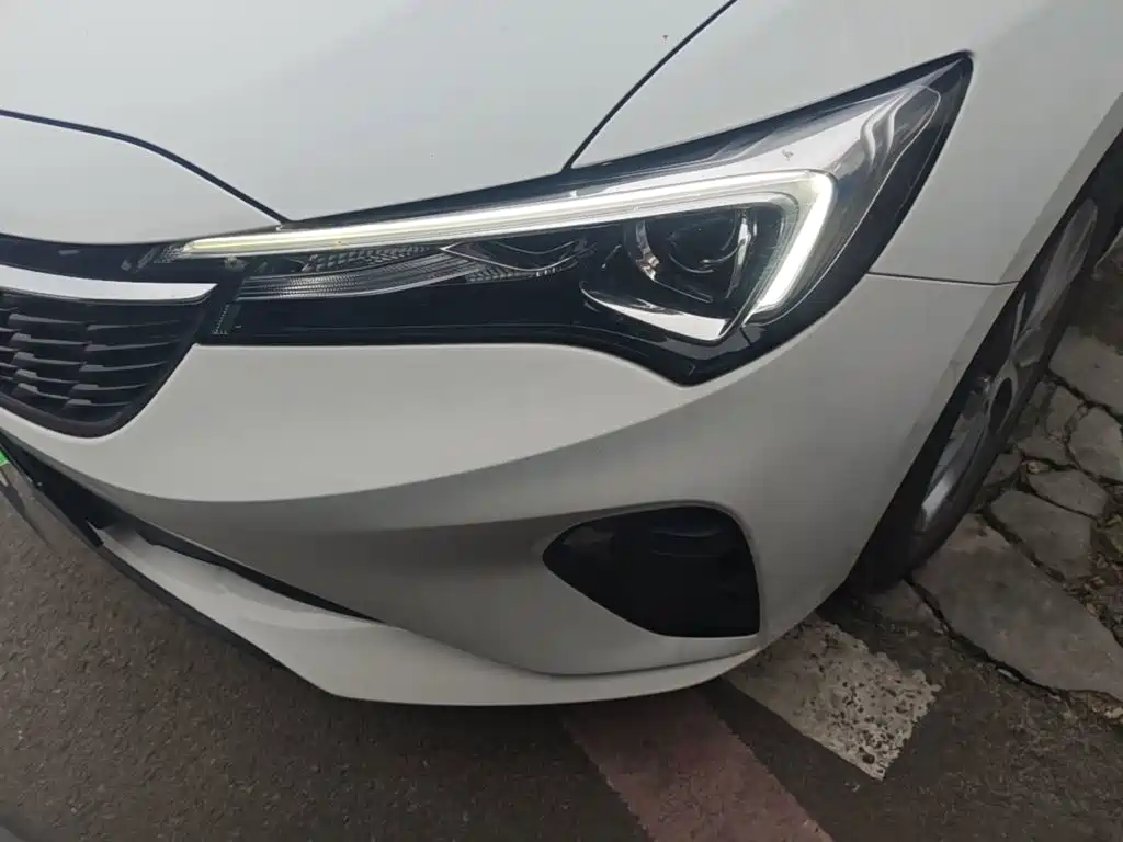 Buick Verano — миниатюра 24