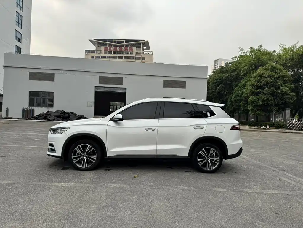 BYD Song Pro — фотографии объявления, Фото 26