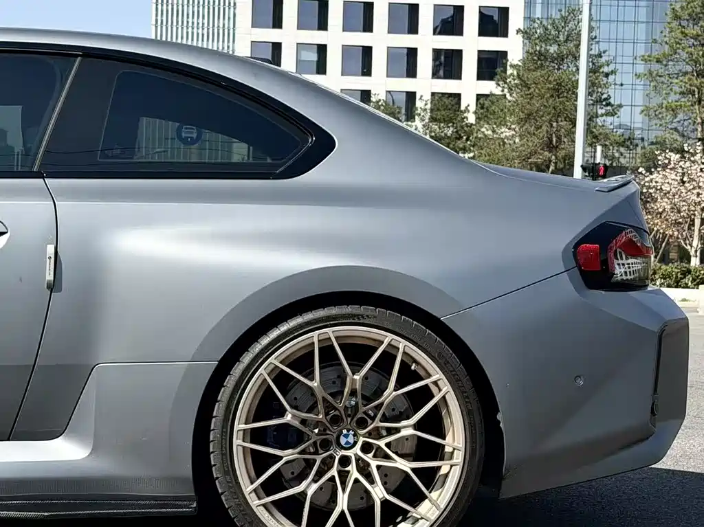BMW M2 2024 M2