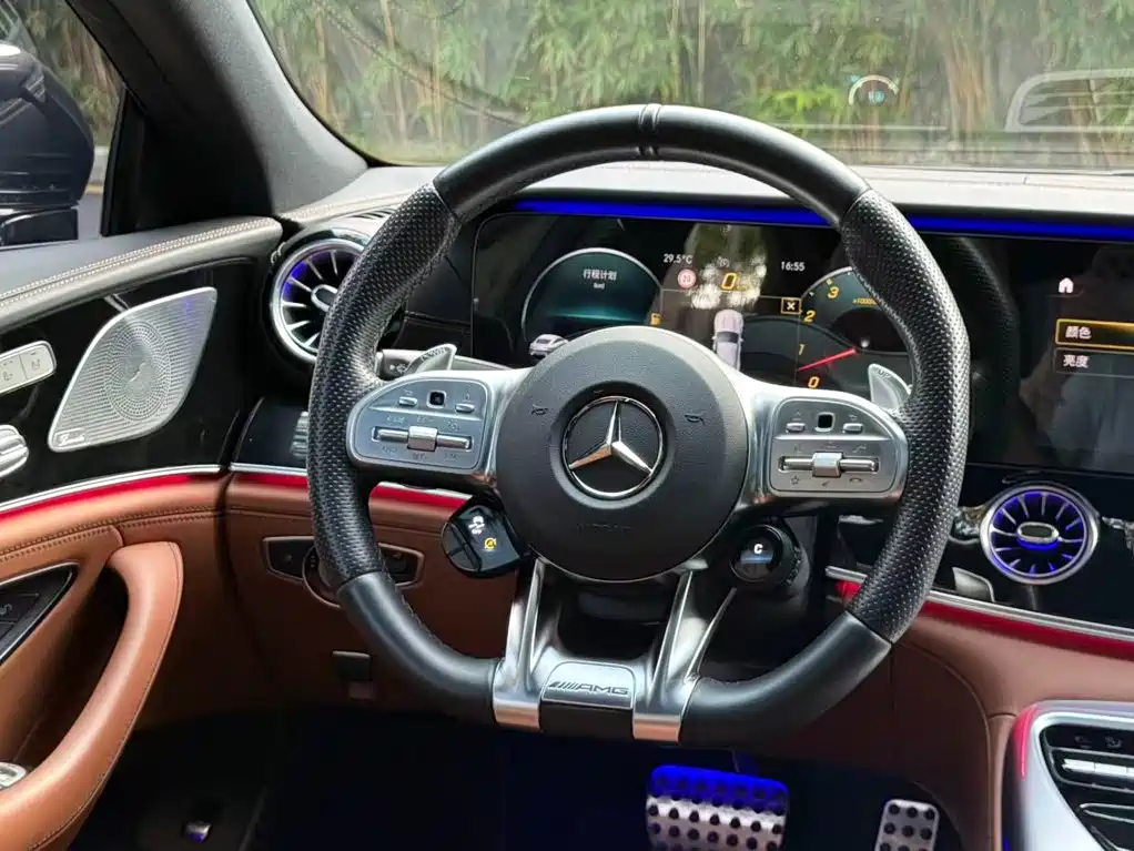 Mercedes-Benz AMG GT — миниатюра 14