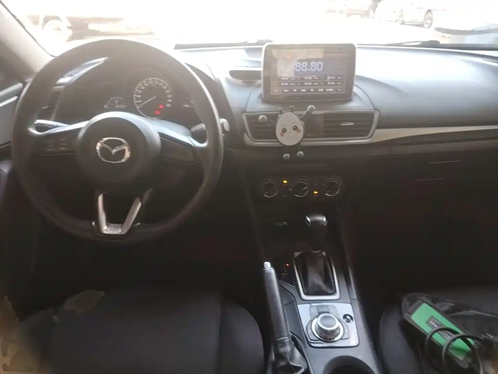 Mazda 3 Axela — миниатюра 10