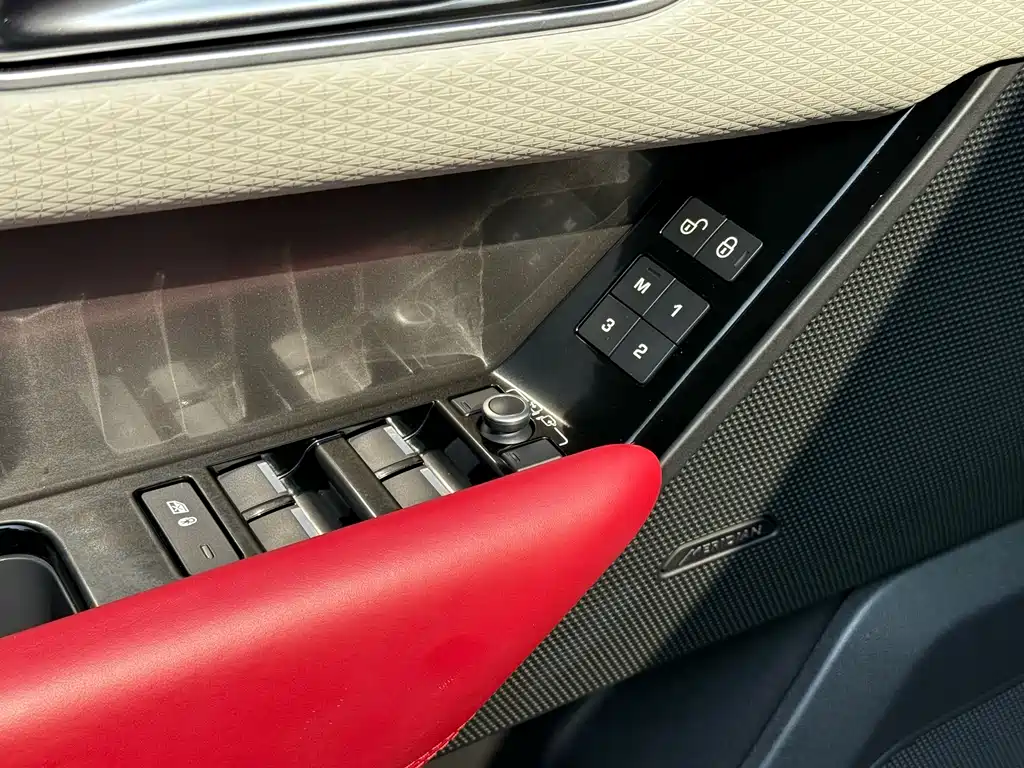 LAND ROVER RANGE ROVER STAR PULSE