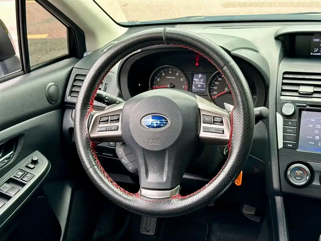 Subaru XV 2014 2.0i Elite