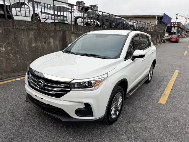 GAC TRUMPCHI GS4