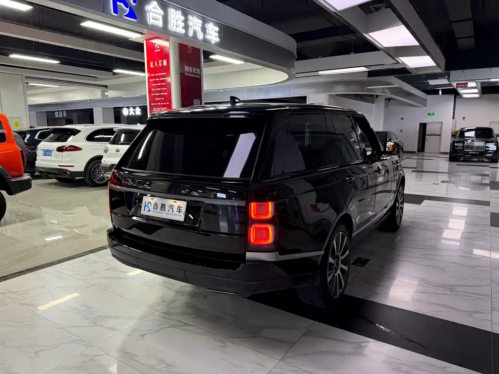 Land Rover Range Rover 2018 3.0T