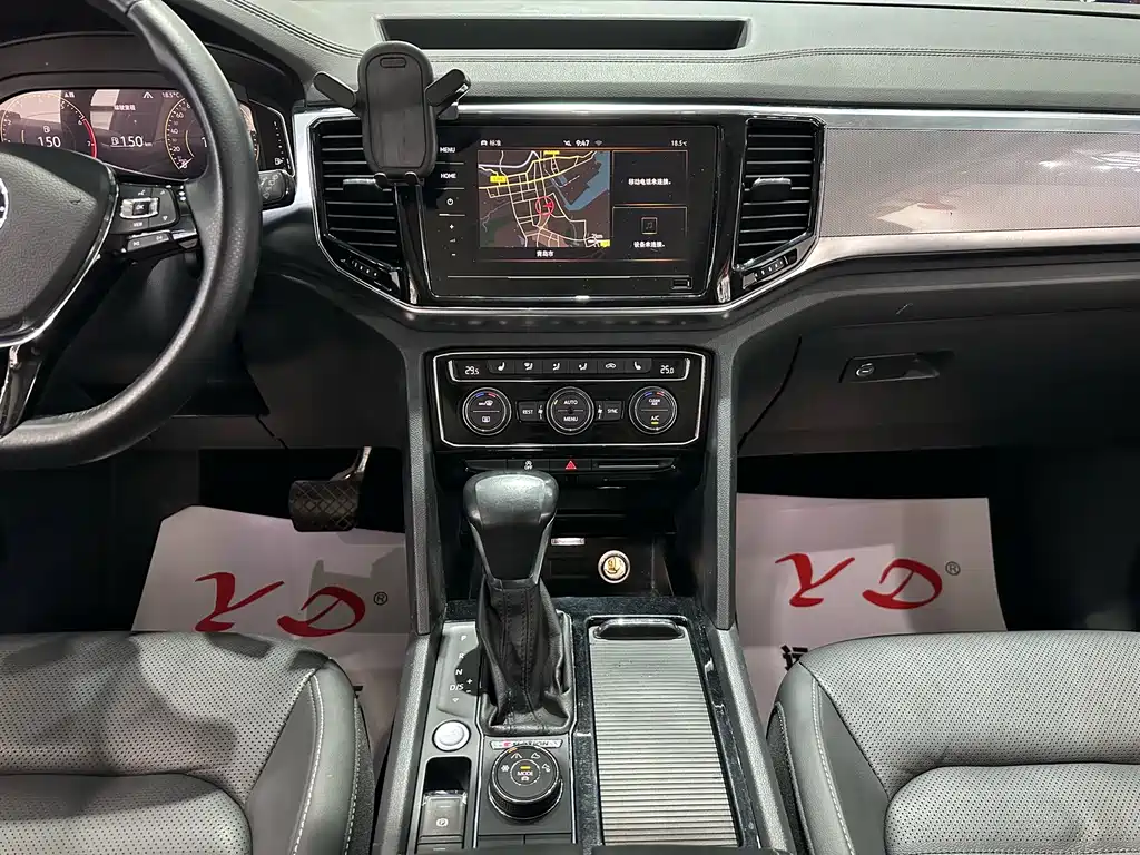 Volkswagen Teramont — миниатюра 11