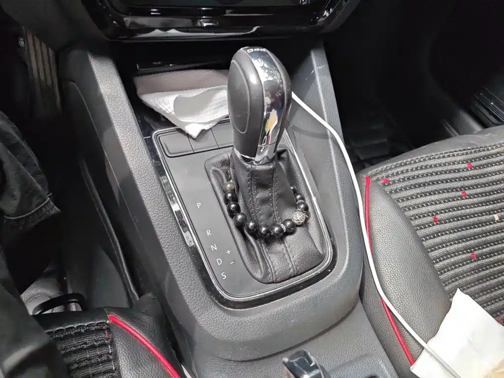 Volkswagen Sagitar 2015 230TSI AT Comfort