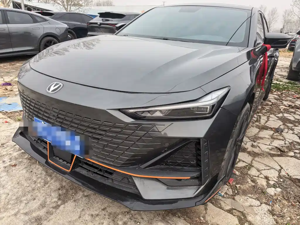Changan UNI-V 2023