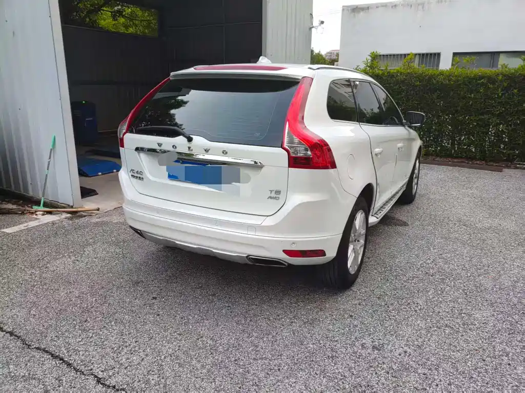 Volvo XC60 — миниатюра 4