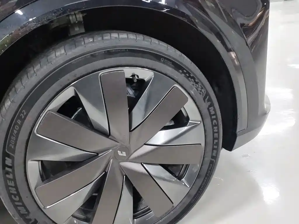 Li Auto Li L9 — миниатюра 4