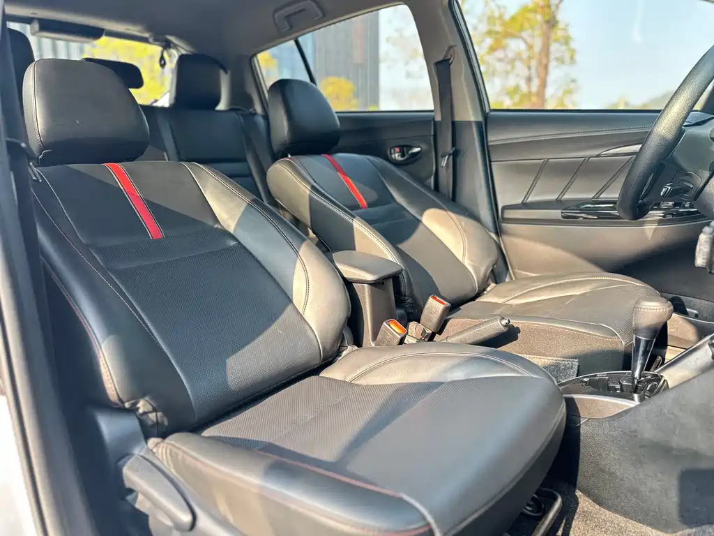 TOYOTA YARIS L ZHIXUAN