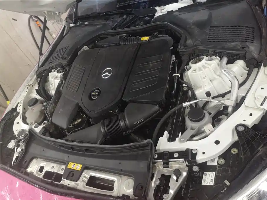 MERCEDES-BENZ C CLASS