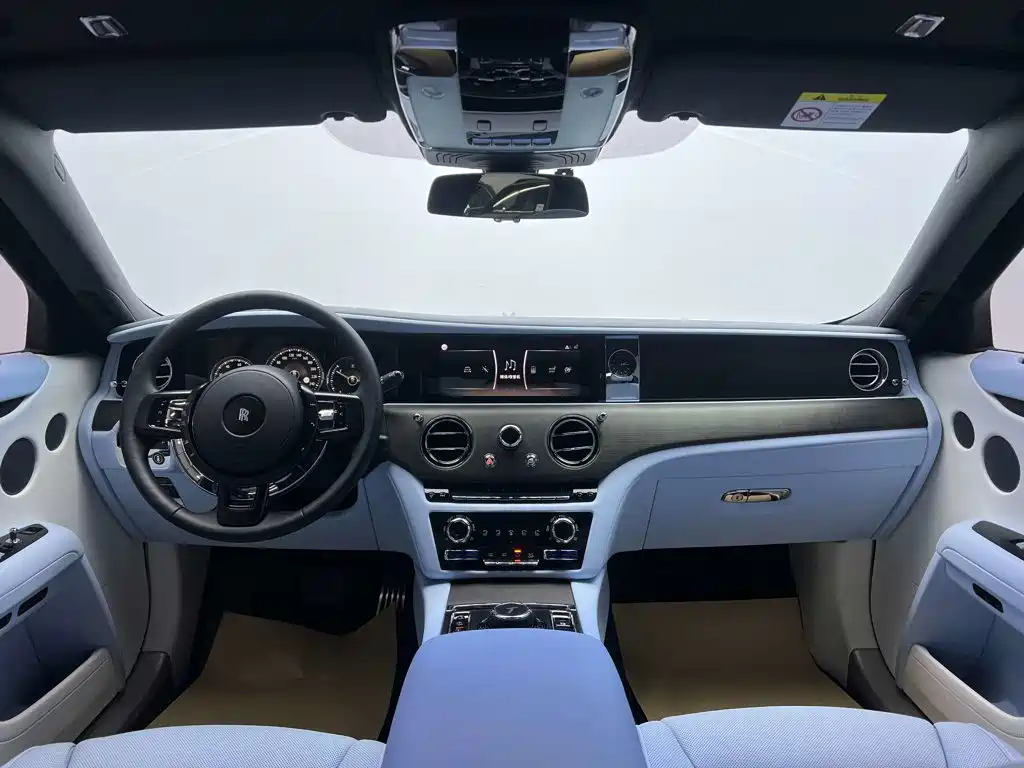 Rolls-Royce Ghost — миниатюра 21