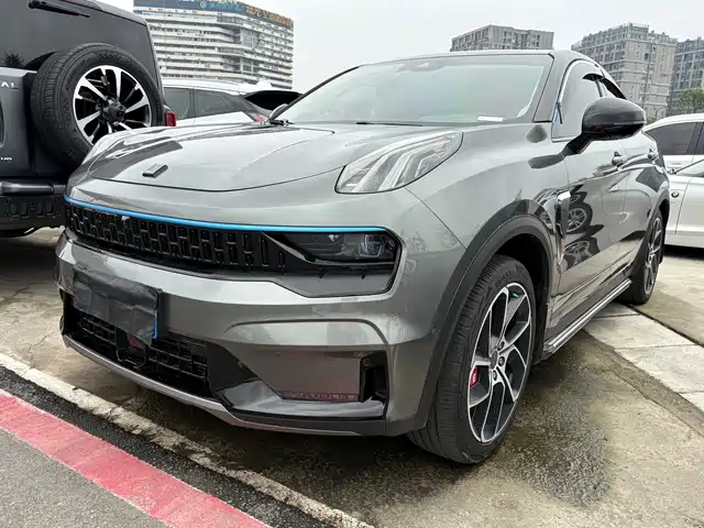2021 Lynk & Co 05