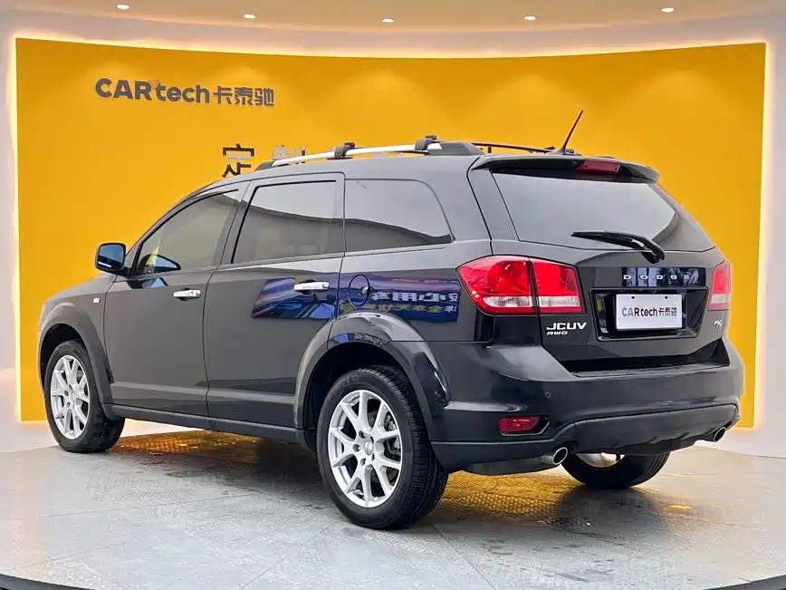Dodge Journey — миниатюра 7