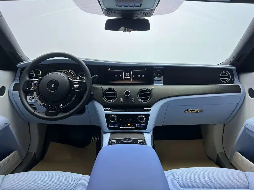 Rolls-Royce Ghost — миниатюра 13