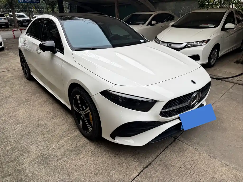 Mercedes-Benz A-Class — миниатюра 3