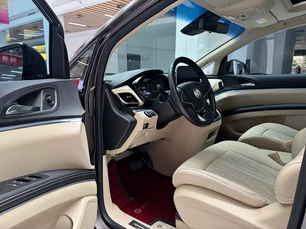 Buick GL8 2023 Luxury