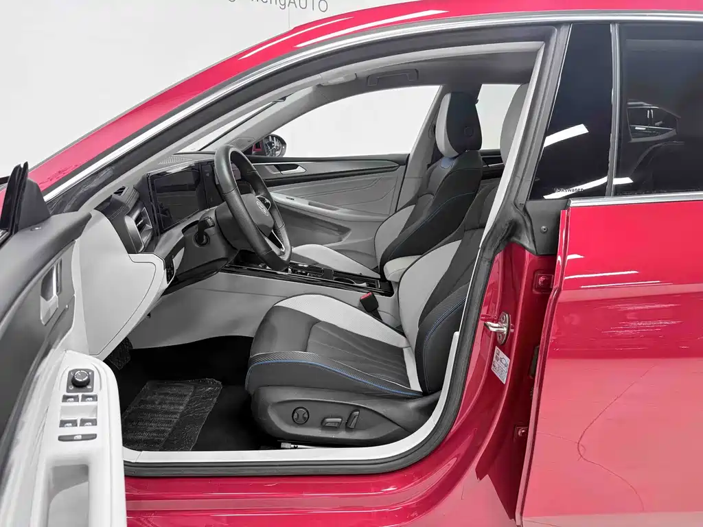 Volkswagen Lamando 2022 L 280TSI DSG Flagship