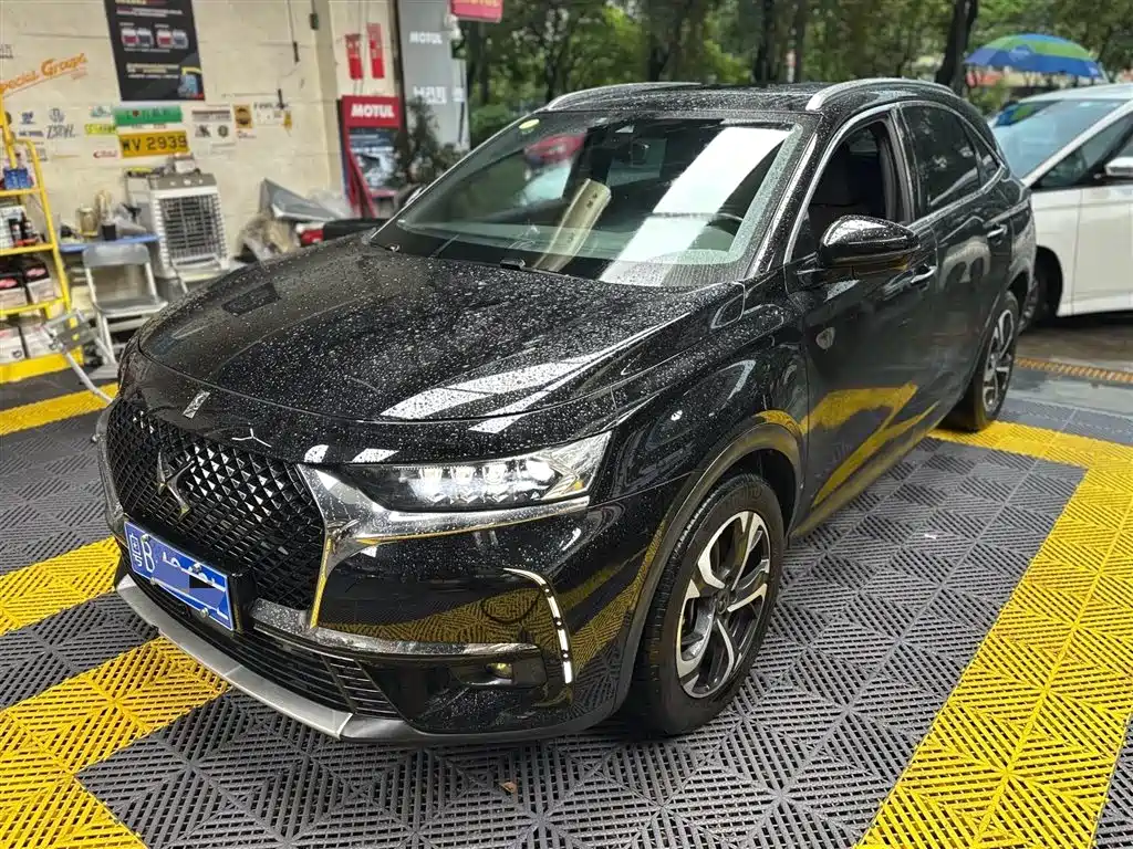 DS 7 2018 35THP