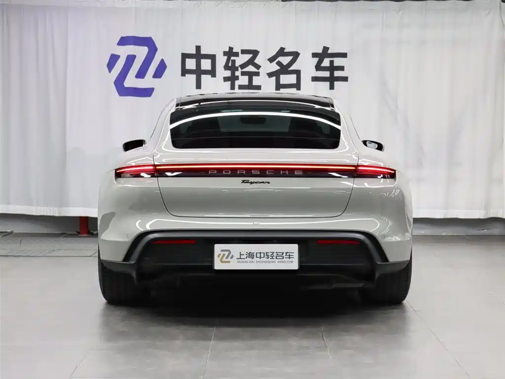 Porsche Taycan 2022 Taycan