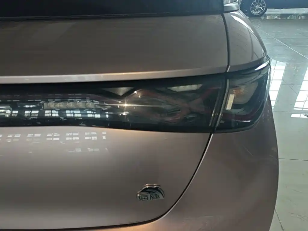 BYD Dolphin — миниатюра 8