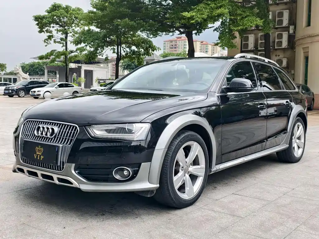 Audi A4 (Import)
