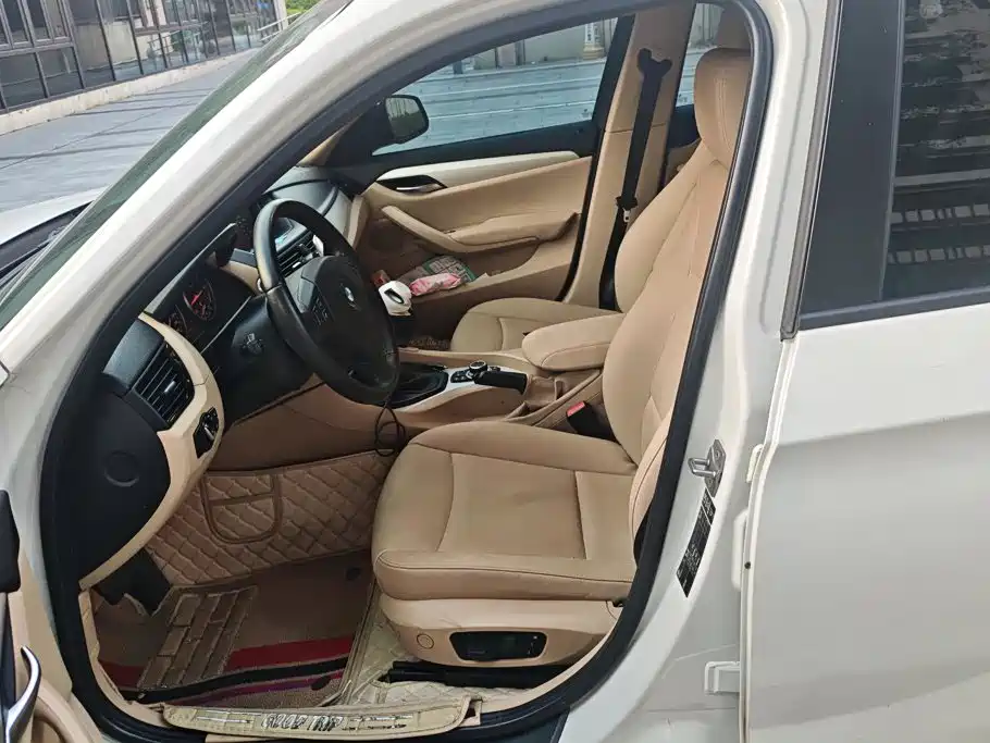 BMW X1 (Import) — миниатюра 9