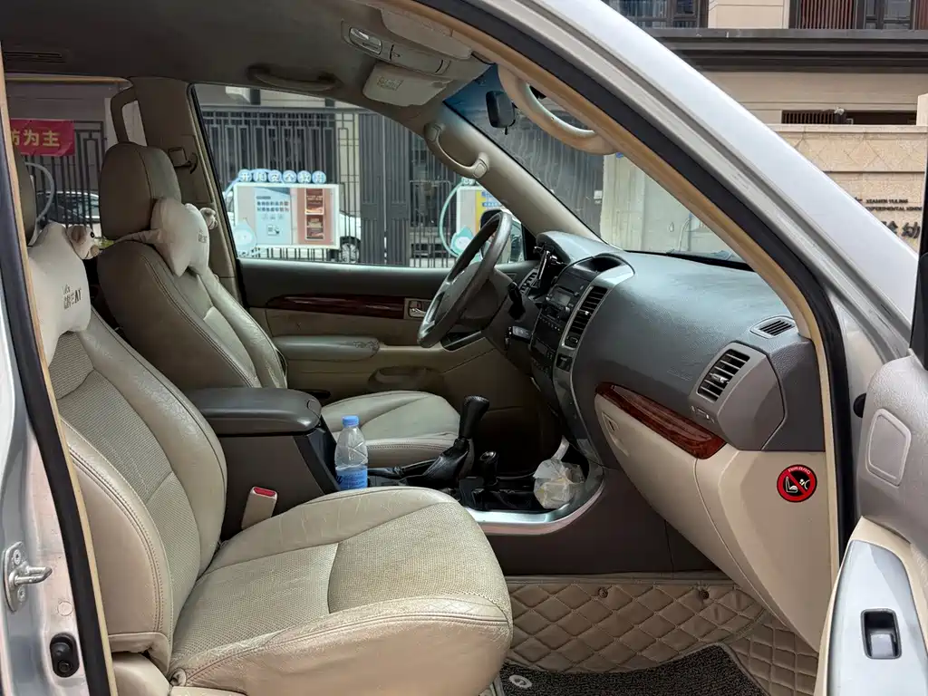Toyota Prado (Import) — миниатюра 8