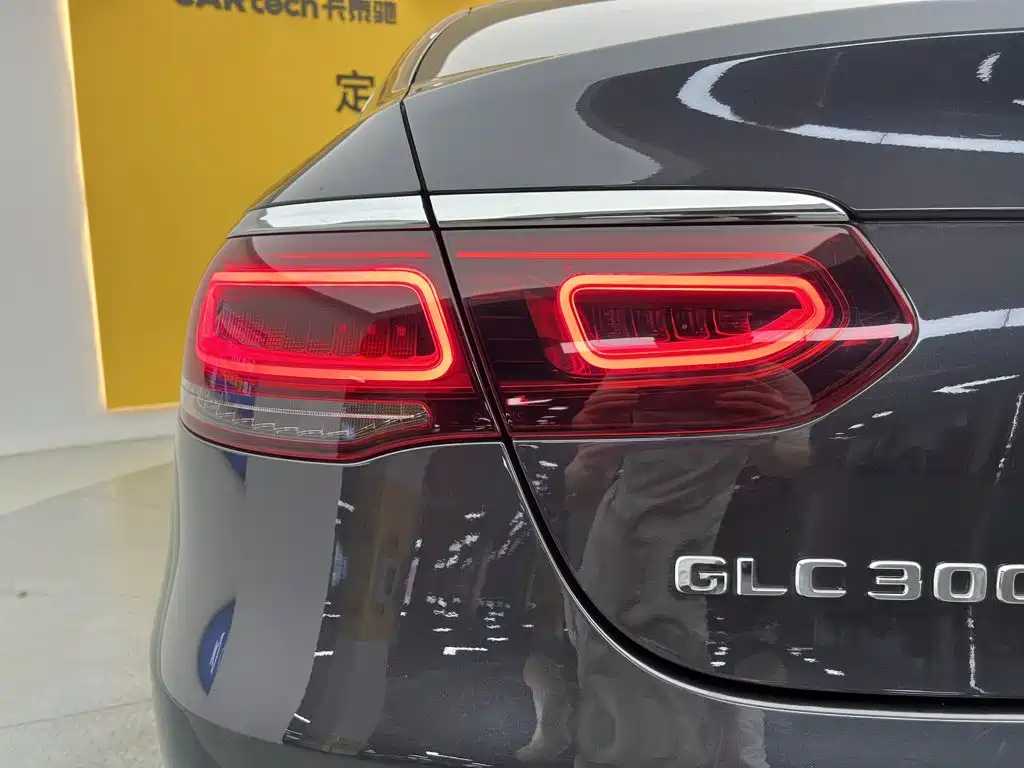 Mercedes-Benz GLC Coupe — миниатюра 9