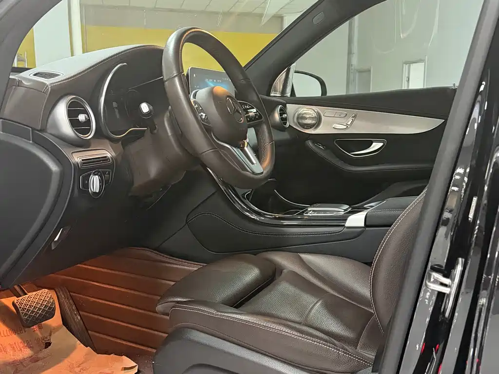 Mercedes-Benz GLC 2022 GLC 260 L 4MATIC