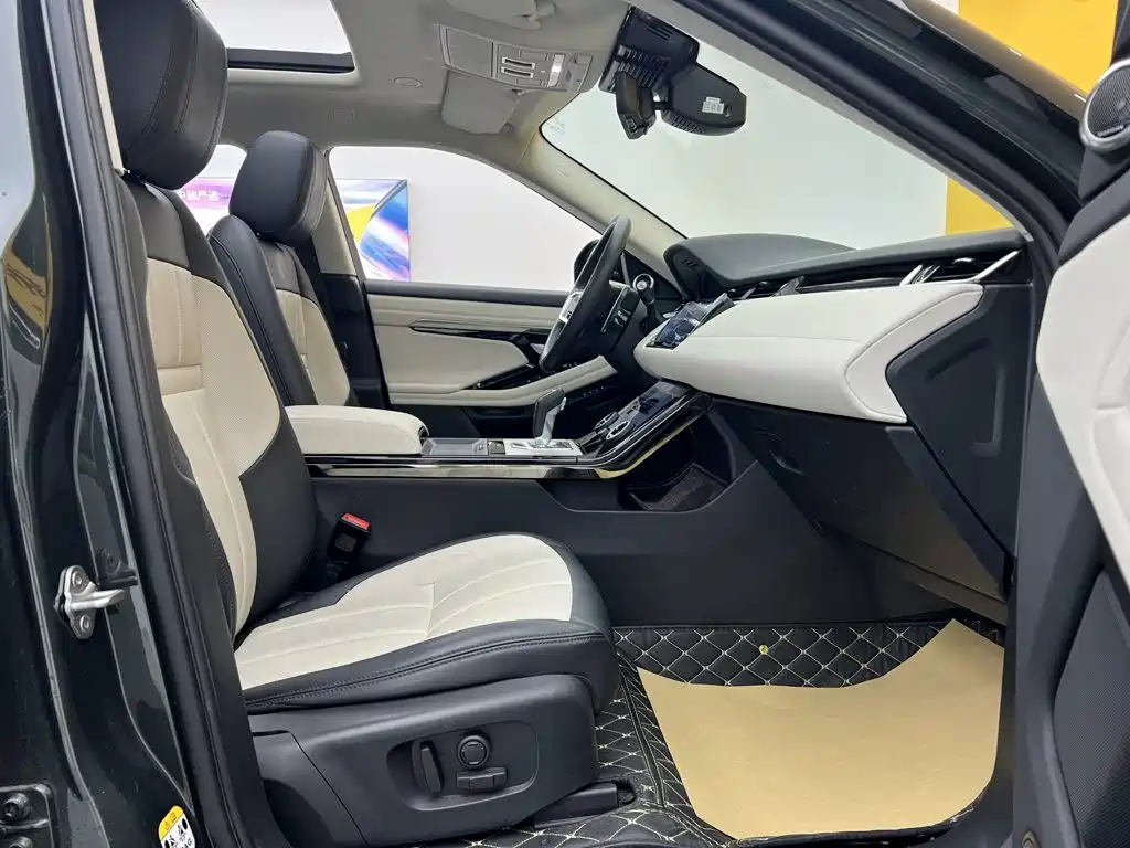 Land Rover Evoque — миниатюра 18