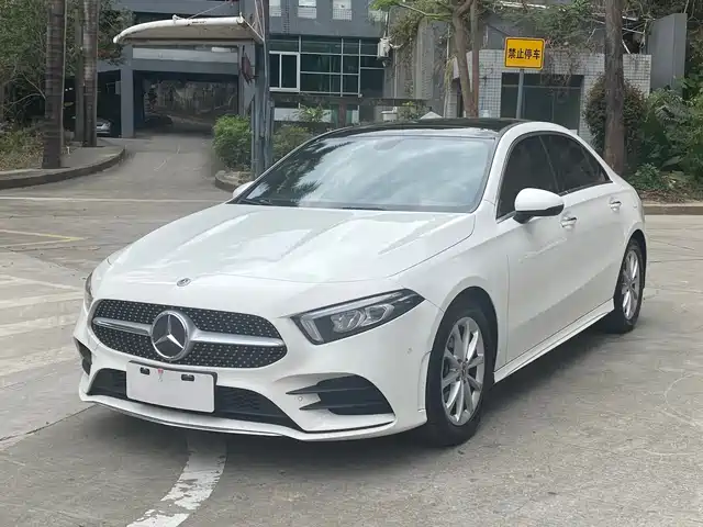 MERCEDES-BENZ A CLASS