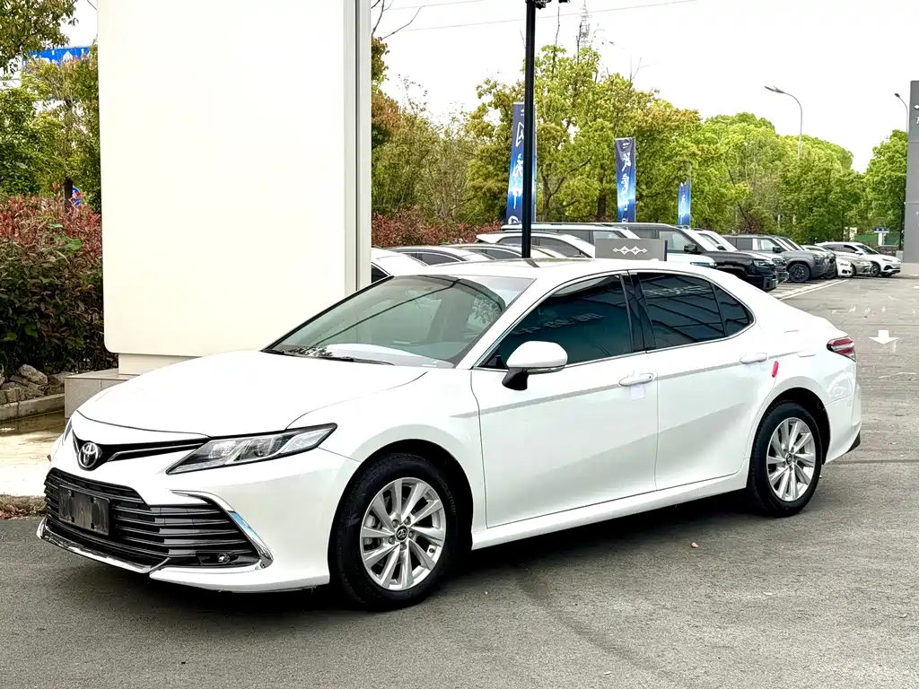 Toyota Camry 2022 2.0GVP Lead