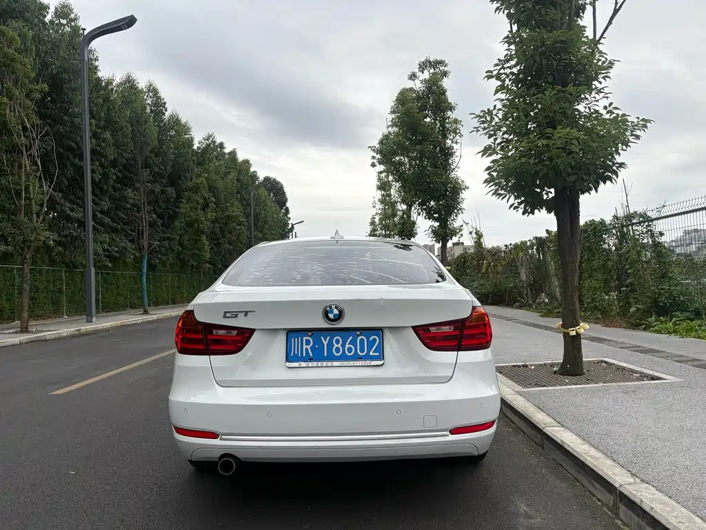 BMW 3 Series GT — миниатюра 17