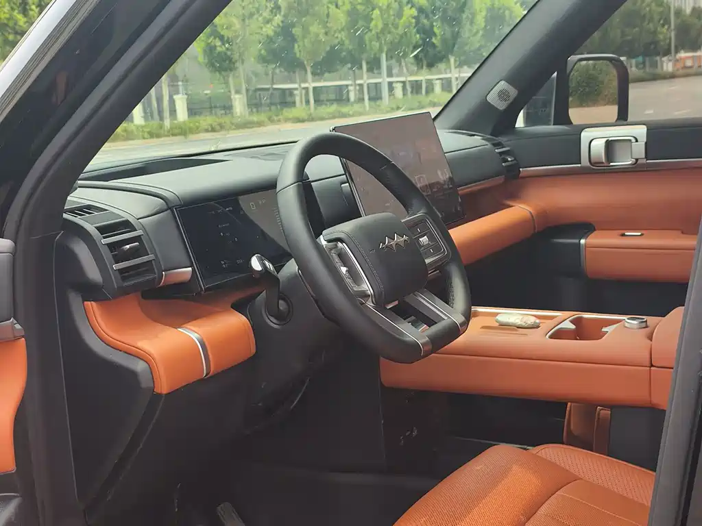 Fangchengbao Leopard 7 7 2025 190KM Ultra