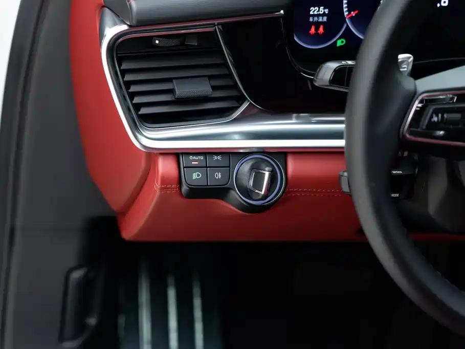 Porsche Panamera — миниатюра 13