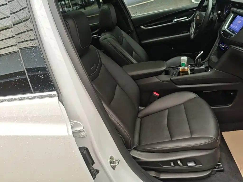 Cadillac XT5 — миниатюра 25