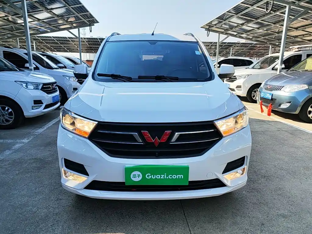 Wuling Hongguang — миниатюра 3