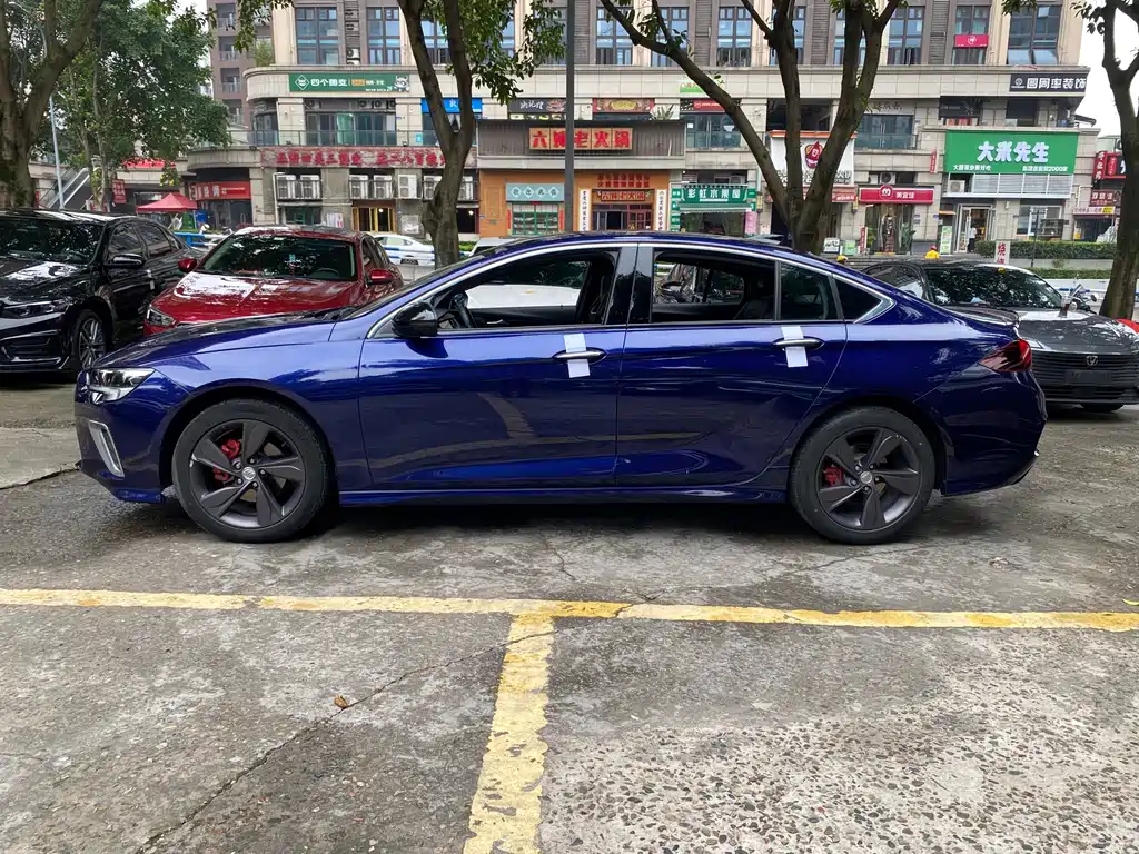 Buick Regal — миниатюра 4