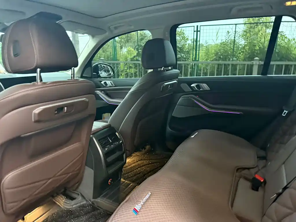 BMW X5 — миниатюра 7