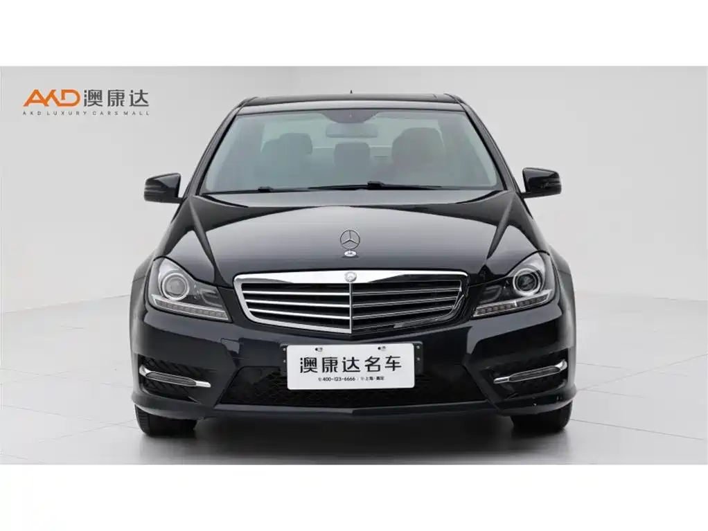 Mercedes-Benz C-Class — миниатюра 2
