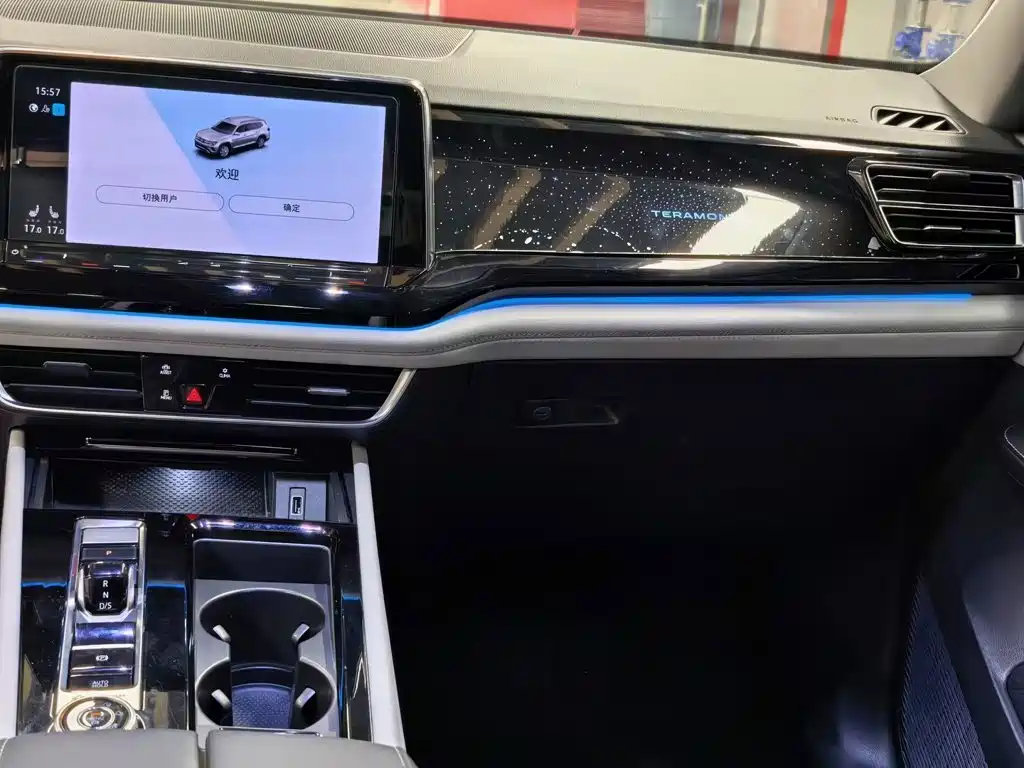 Volkswagen Teramont — миниатюра 8